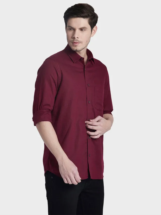 Colorplus Maroon Solid Tailored Fit Cotton Blend Casual Shirt