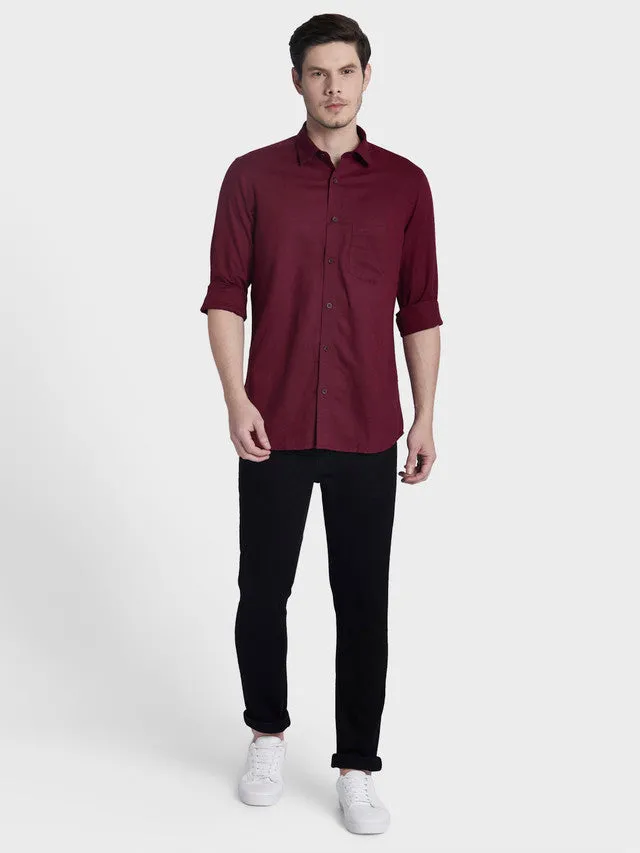 Colorplus Maroon Solid Tailored Fit Cotton Blend Casual Shirt