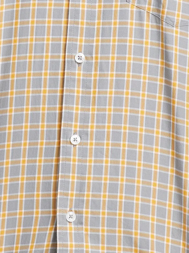 Colorplus Men Grey Checkered Tailored Fit Full Sleeve Spread Collar Shirt