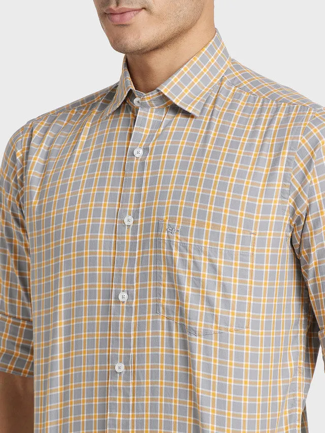 Colorplus Men Grey Checkered Tailored Fit Full Sleeve Spread Collar Shirt