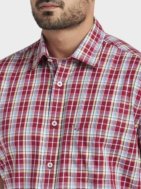 ColorPlus Men Maroon Tailored Fit Checks Half Sleeve Shirt