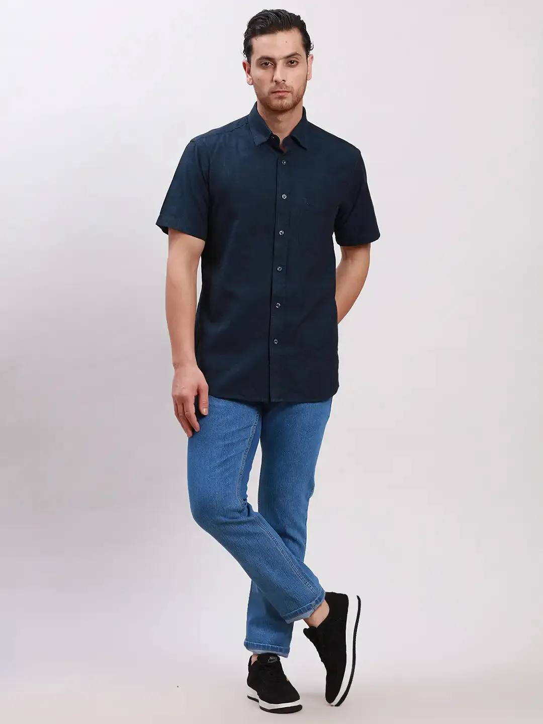 Colorplus Men Navy Tailored Fit Solid Cotton Casual Shirt