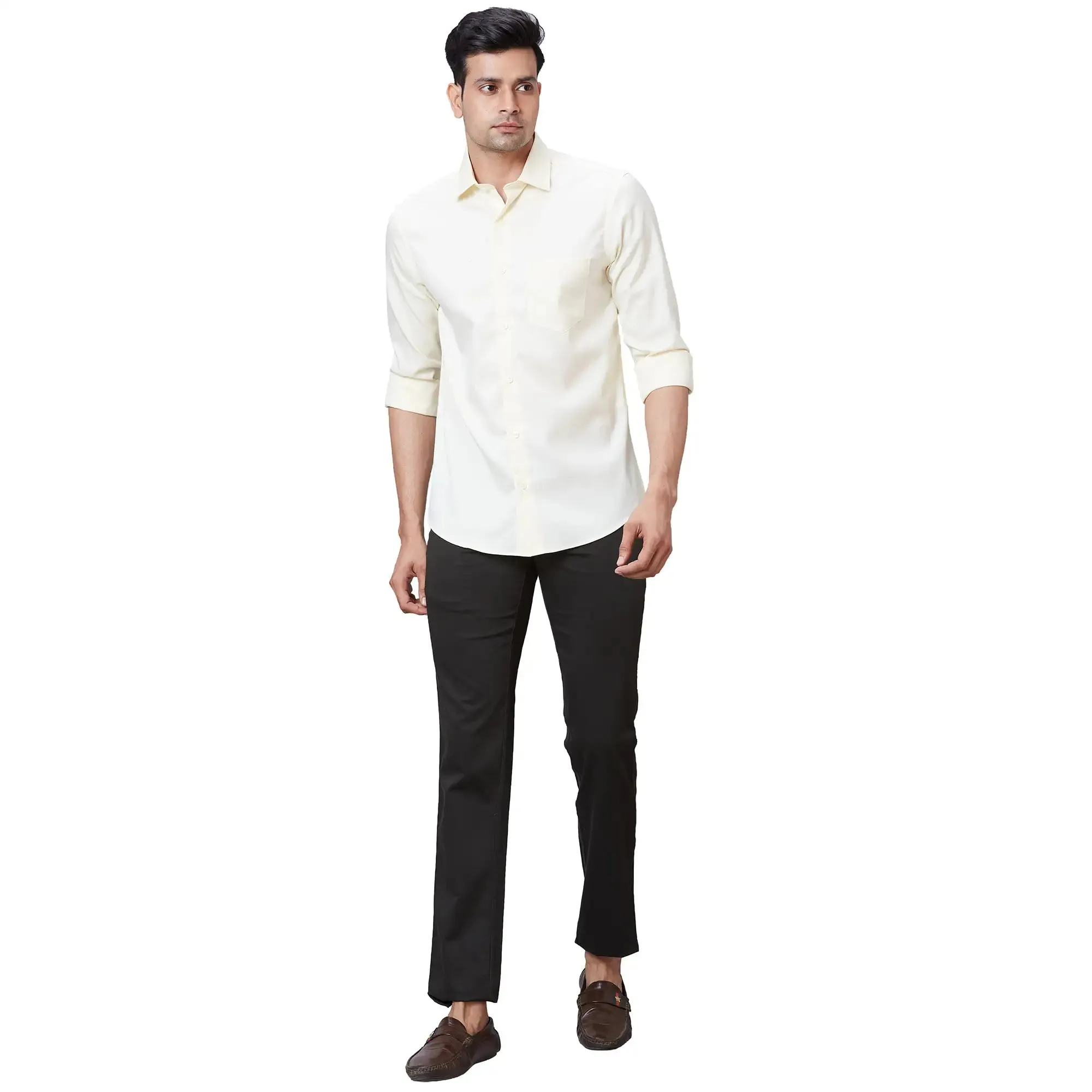 Colorplus Men Yellow Tailored Fit Solid Cotton Casual Shirt