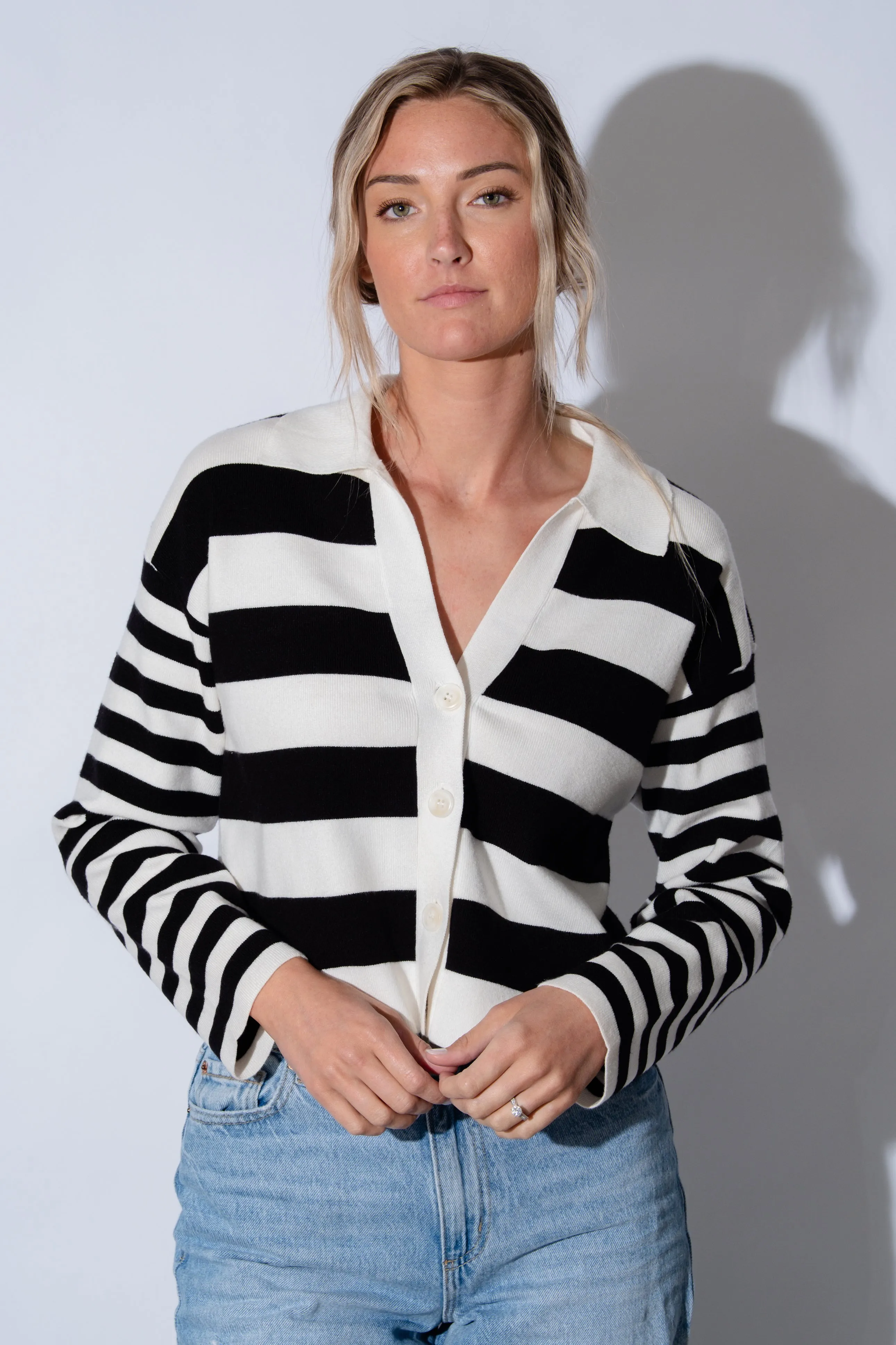 Demi Color Black Cardigan