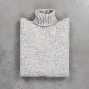 Laurence J. Smith Super Soft Seamless Roll Neck Pullover Silver
