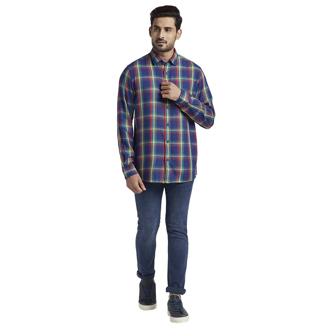 Men Blue Tailored Fit Checks Modal Full Sleeve Shirts