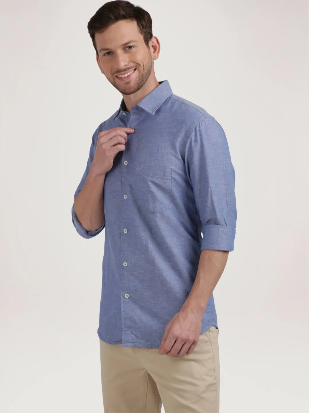 Men Blue Tailored Fit Warp Chambray Cotton Blend Full Sleeve Shirts
