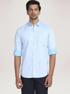 Men Blue Tailored Fit Weft Chambray Cotton Full Sleeve Shirts