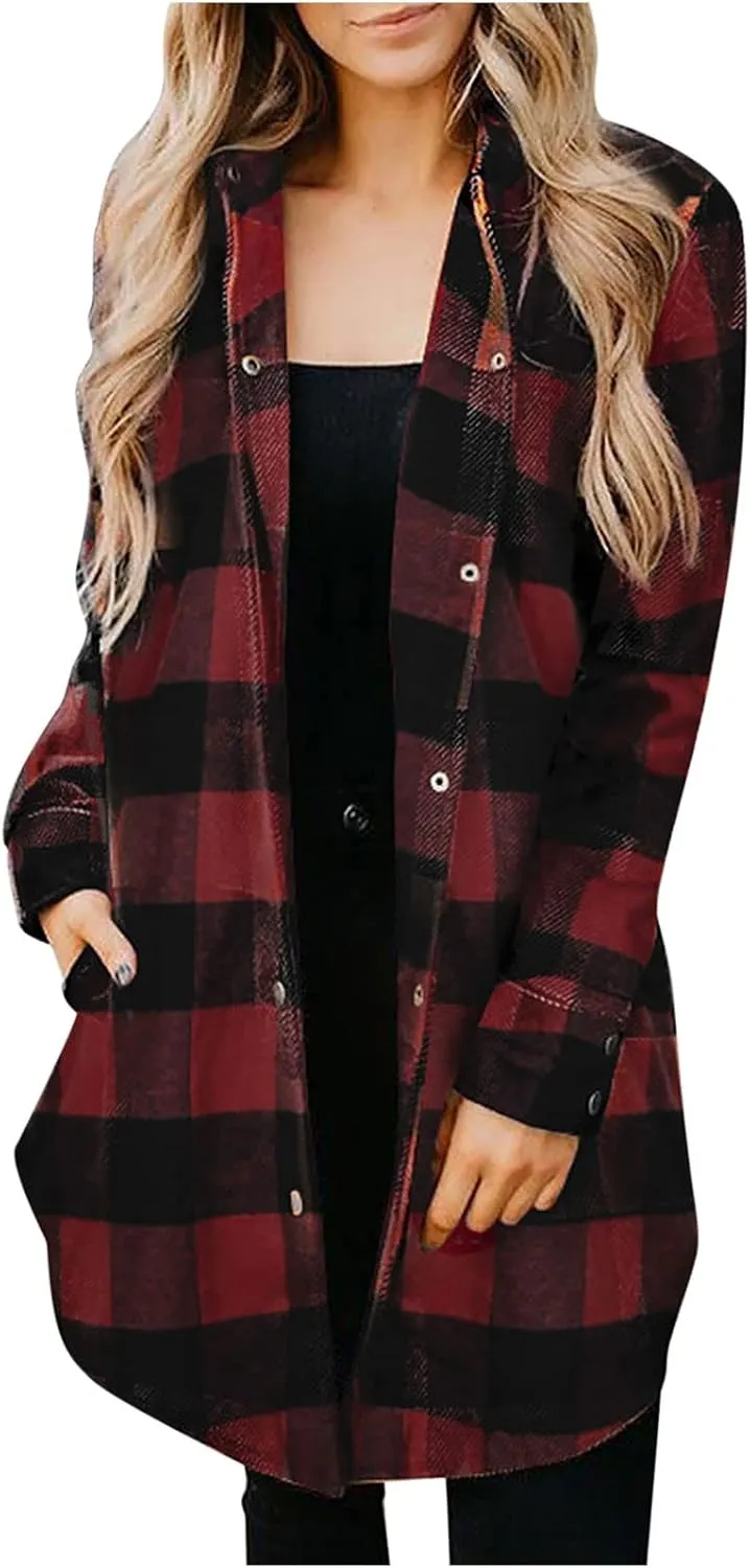 Plaid Button Down Shirts for Women Oversized Long Sleeve Flannel Jackets Loose Fit Fall Tops Hoodies with Pocket
