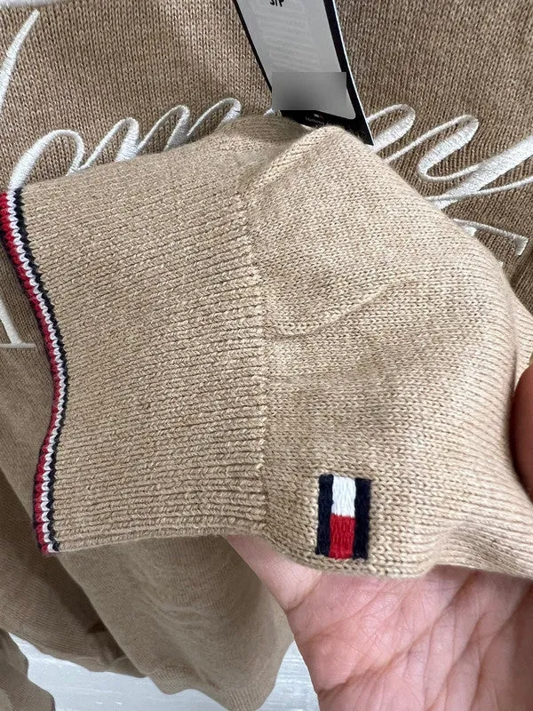 Tommy Hilfiger Men's  Niles Logo Crewneck Sweater Light Beige Heather 78J6644 250