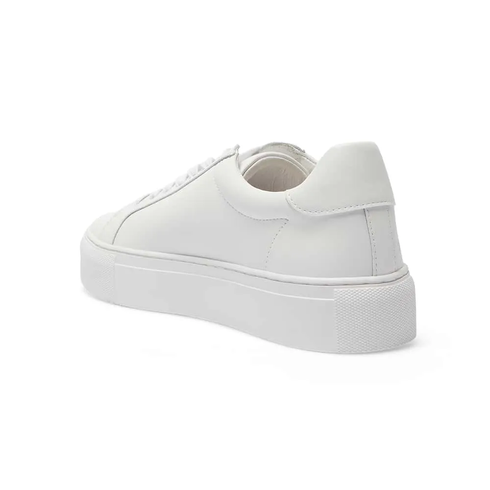 Trio Sneaker in White Leather